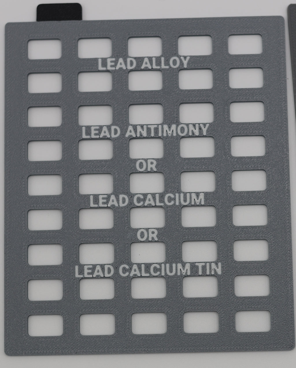 Negative plate grid structure before paste application